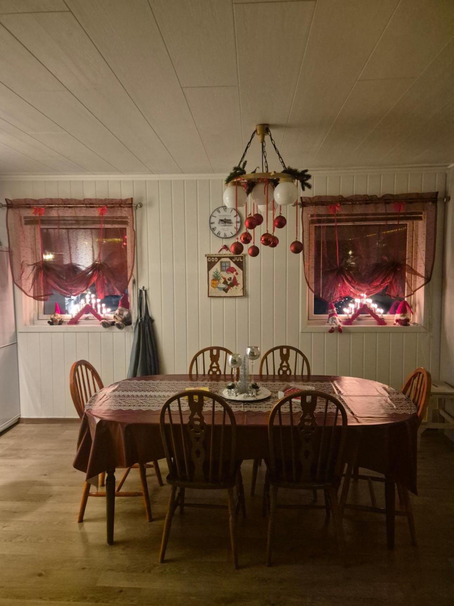 Utsikten Feriehus I Bakkeby Esterno foto