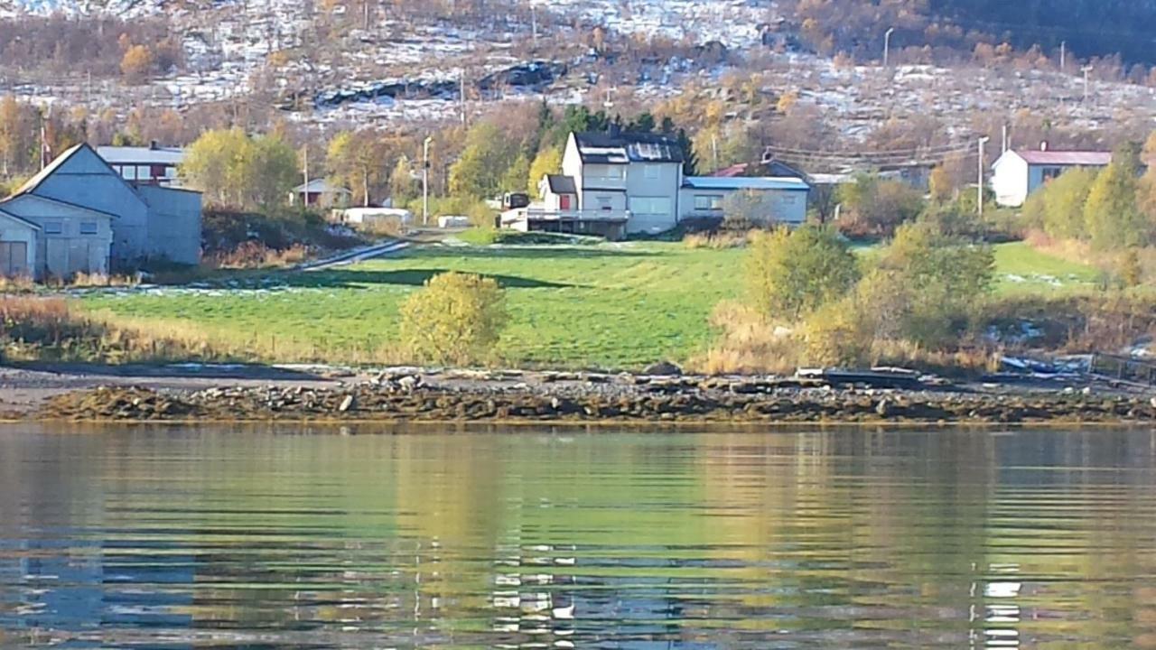 Utsikten Feriehus I Bakkeby Esterno foto